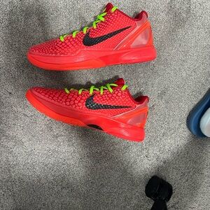 Nike Kobe 6 Protro Reverse Grinch Size 9